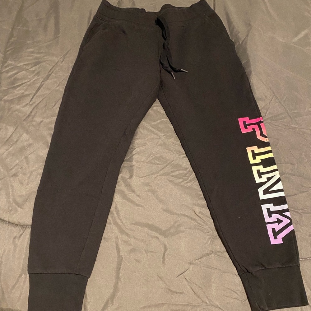 Victoria’s Secret PINK! Skinny joggers